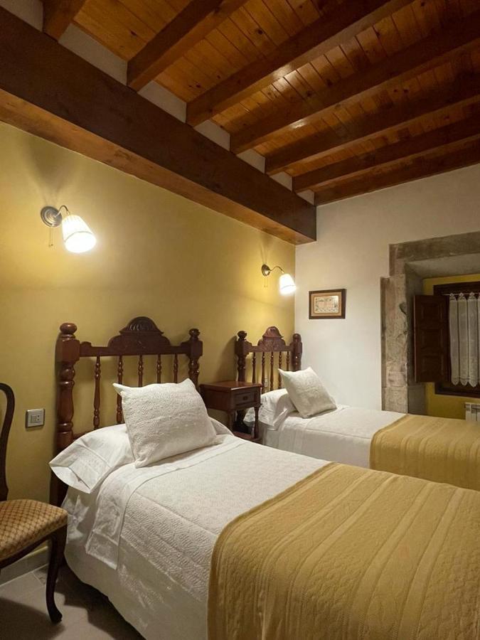 Casa Rural El Torrejon 阿里纳斯·德·卡伯瑞勒斯 外观 照片