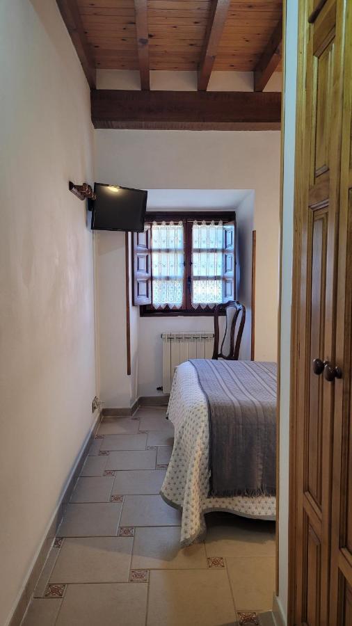 Casa Rural El Torrejon 阿里纳斯·德·卡伯瑞勒斯 外观 照片