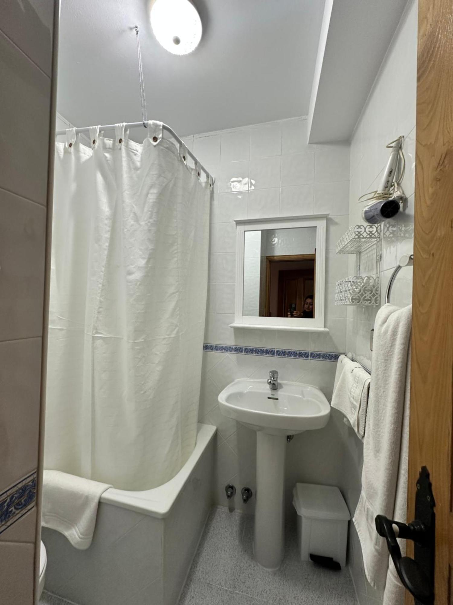 Casa Rural El Torrejon 阿里纳斯·德·卡伯瑞勒斯 外观 照片