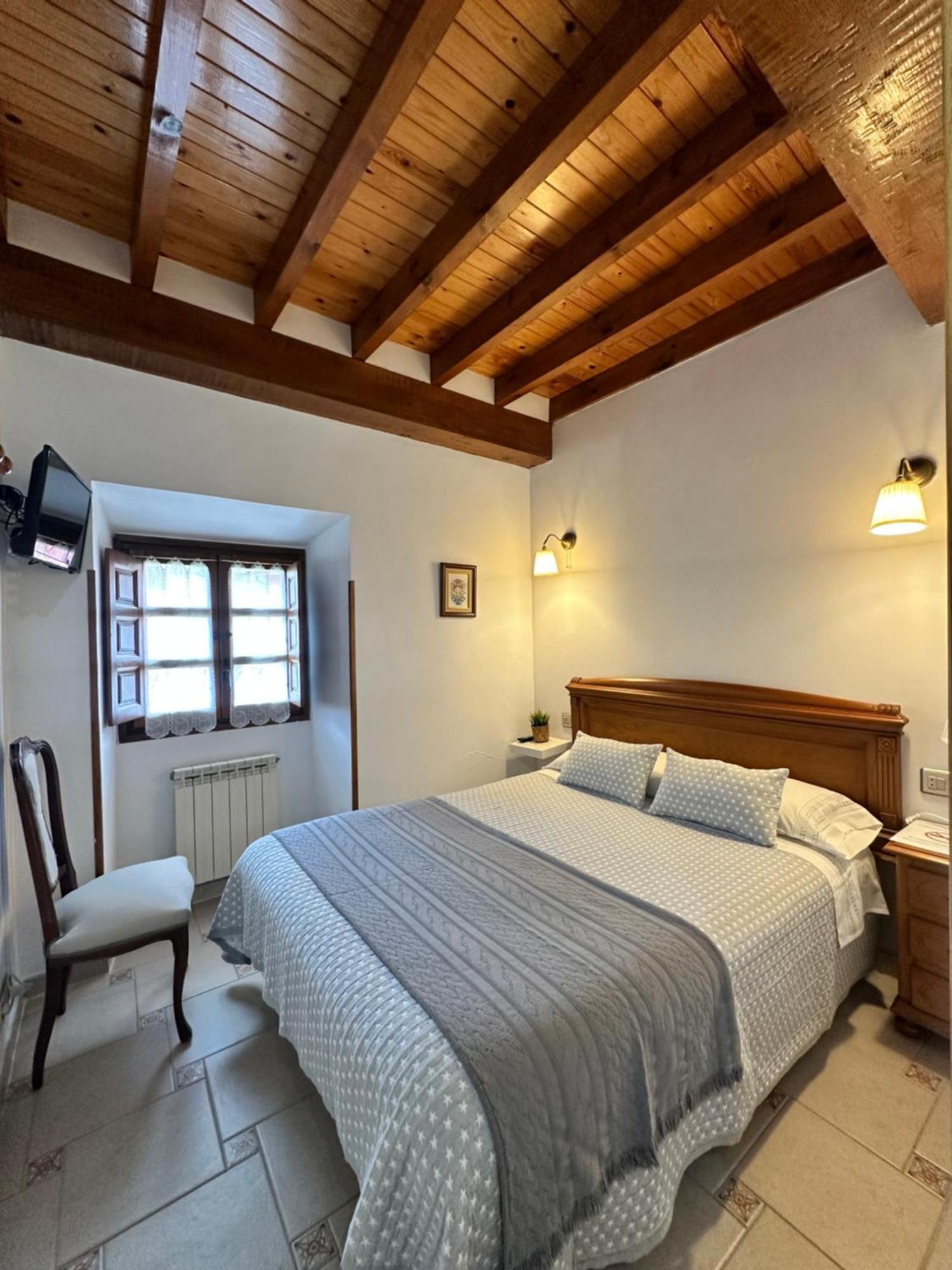 Casa Rural El Torrejon 阿里纳斯·德·卡伯瑞勒斯 外观 照片